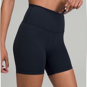 Wunder Train High Rise Short